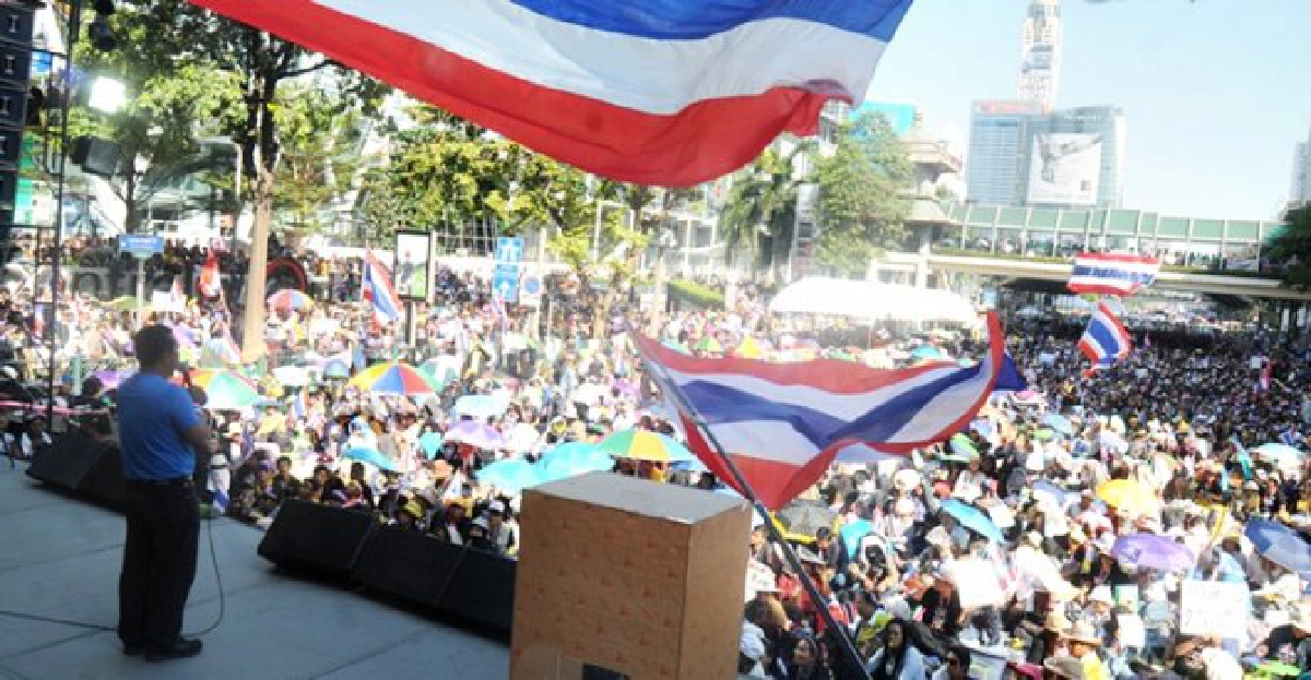 ชมคลิป!'กปปส.'ยกทัพปิดกรุง7แห่ง ชมคลิป!'กปปส.'ยกทัพปิดกรุง7แห่ง