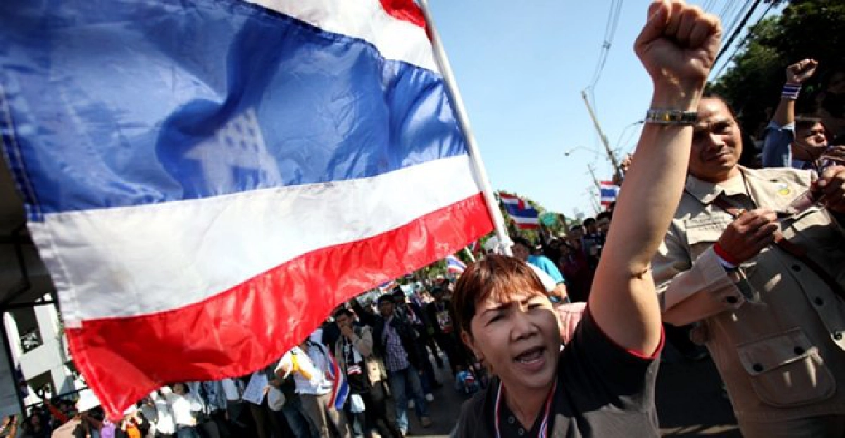 ชมภาพ!แห่ตบเท้าลุยยึด'กรมศุลฯ'