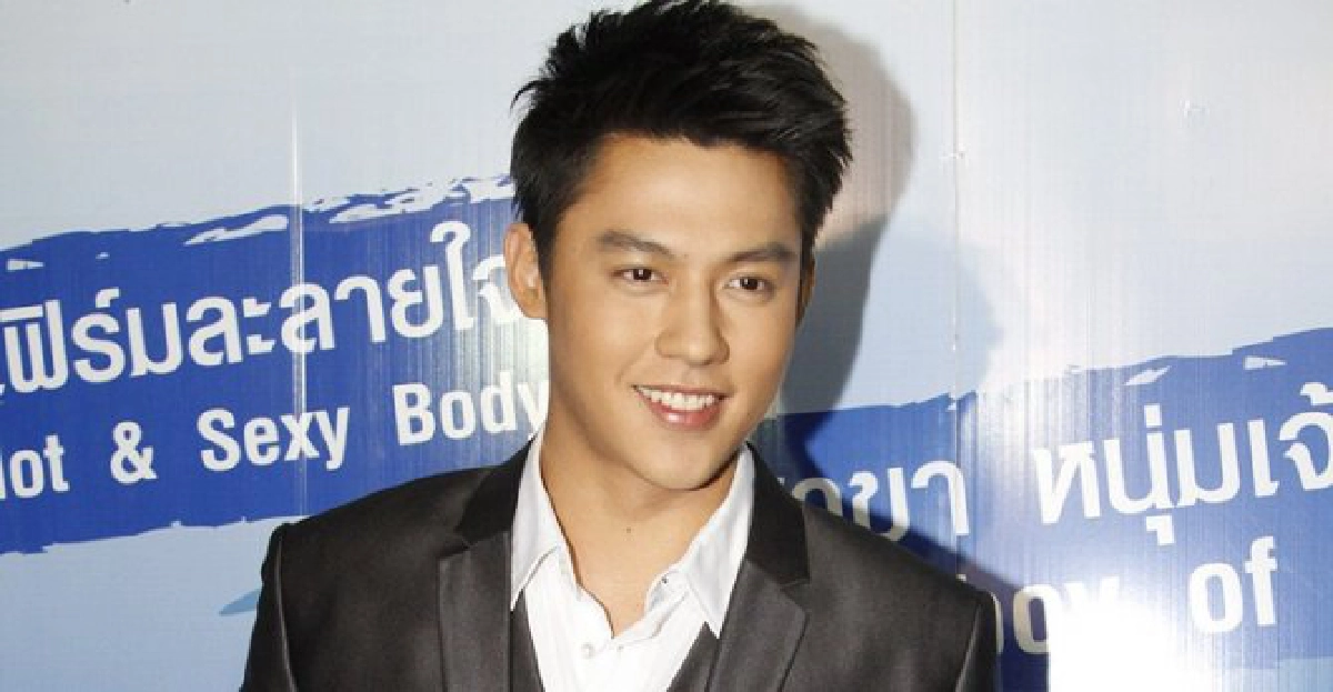 เม้าท์นอกจอ : พ.15 มค.57 เม้าท์นอกจอ : พ.15 มค.57