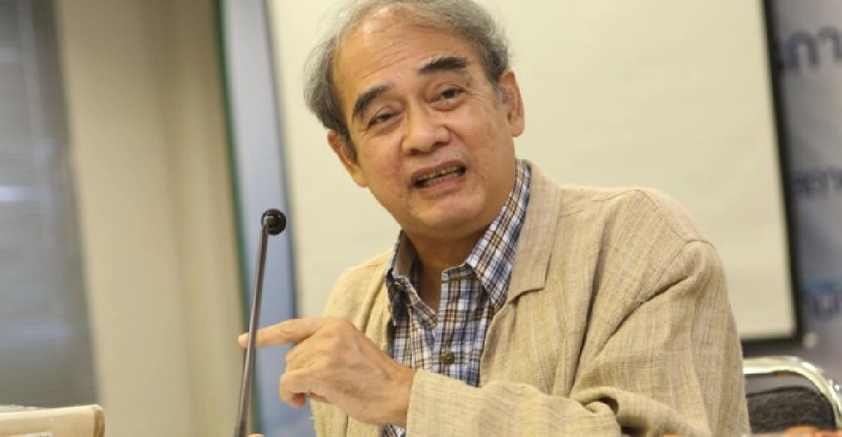 'ธีรยุทธ'เล็งแถลงสุดท้ายระบอบทักษิณ 'ธีรยุทธ'เล็งแถลงสุดท้ายระบอบทักษิณ