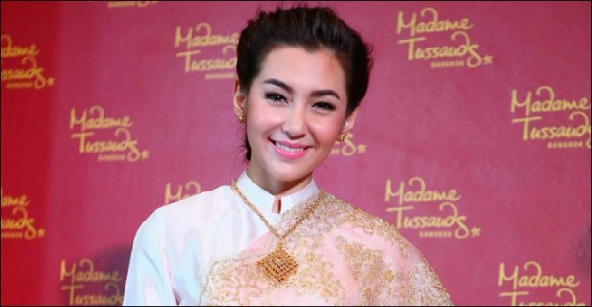 'เบลล่า'ฟังหูไว้หูเรื่องดวง 'เบลล่า'ฟังหูไว้หูเรื่องดวง