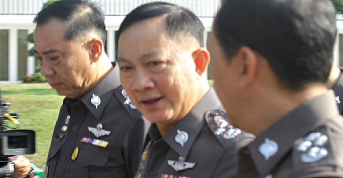 เมื่อตำรวจถูกกล่าวหาเป็นขี้ข้า? เมื่อตำรวจถูกกล่าวหาเป็นขี้ข้า?