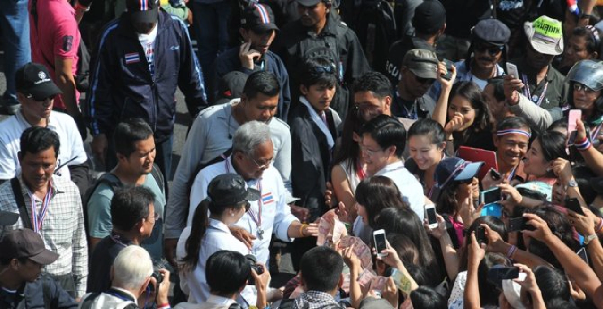 'ทำและไม่ทำ'ในสถานการณ์การชุมนุม 'ทำและไม่ทำ'ในสถานการณ์การชุมนุม