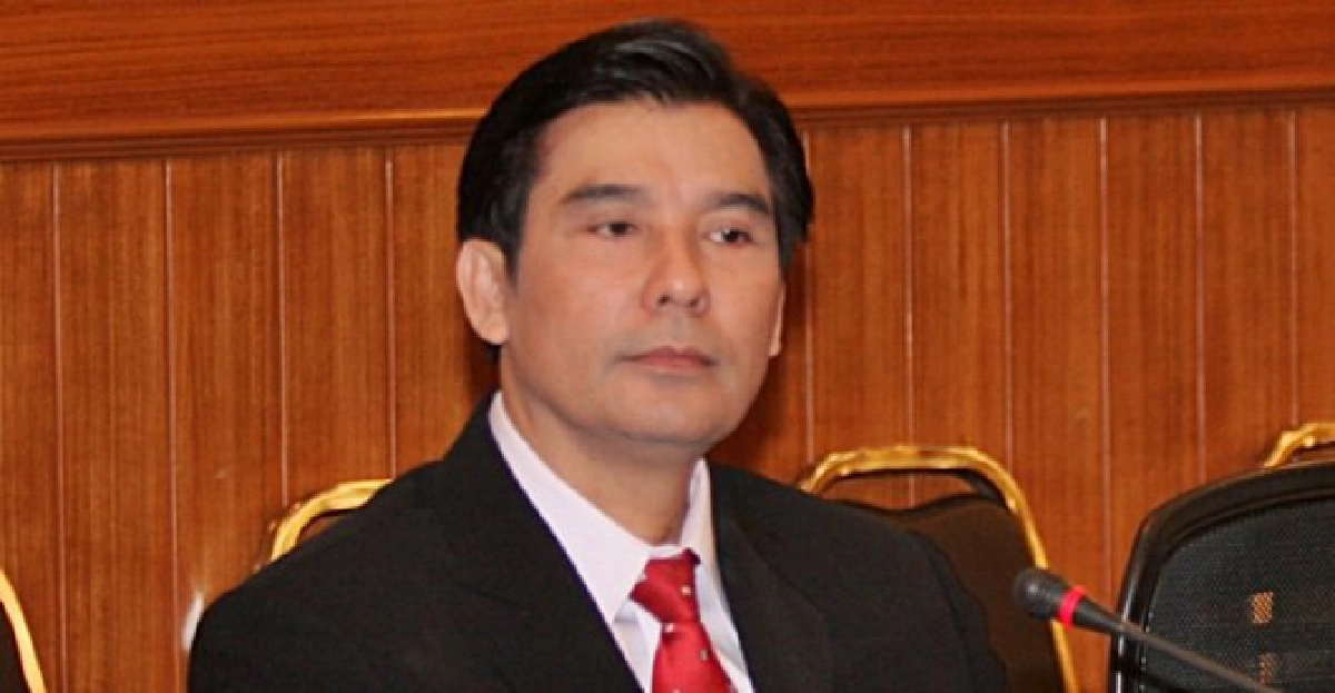 'เด็จพี่'ซัด'เทือก'เลิกขวางเลือกตั้ง 'เด็จพี่'ซัด'เทือก'เลิกขวางเลือกตั้ง
