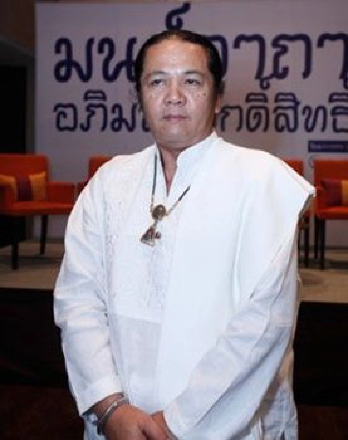 คลื่นคนวรรณกรรม : วันนักข่าว คลื่นคนวรรณกรรม : วันนักข่าว