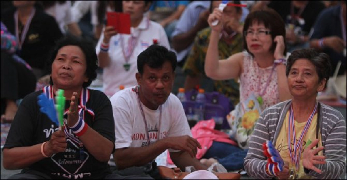 อิทธิพลสื่อต่างขาติ อิทธิพลสื่อต่างขาติ