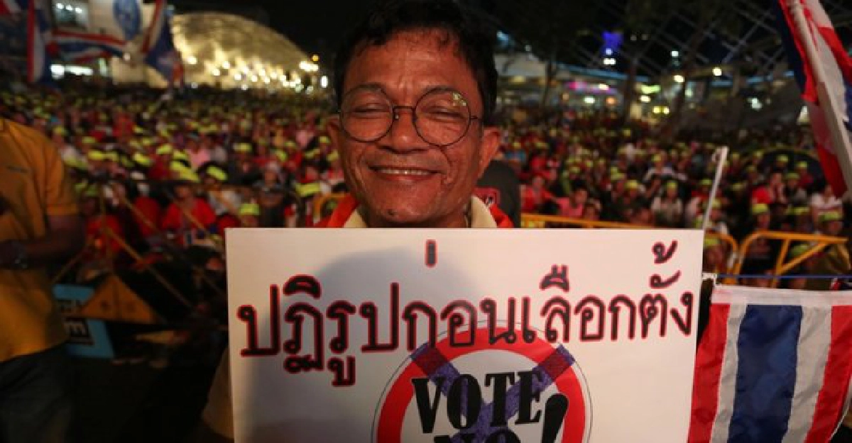 ติดกับการเมืองศก.ปีนี้ส่อโต2.4%