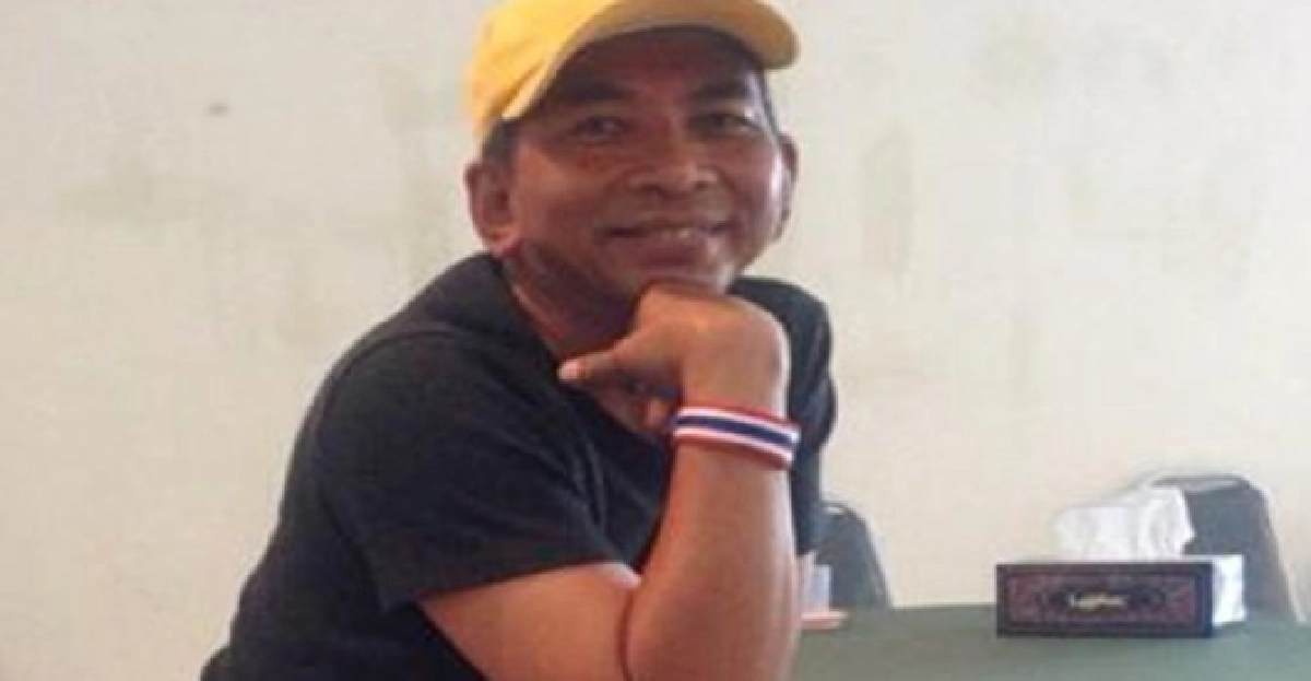 'ต้อย ทีนิวส์'กับกำนันสุเทพ 'ต้อย ทีนิวส์'กับกำนันสุเทพ