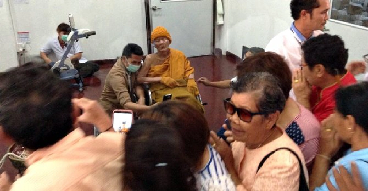 ลือแรง!'หลวงพ่อคูณ'มรณภาพ ลือแรง!'หลวงพ่อคูณ'มรณภาพ