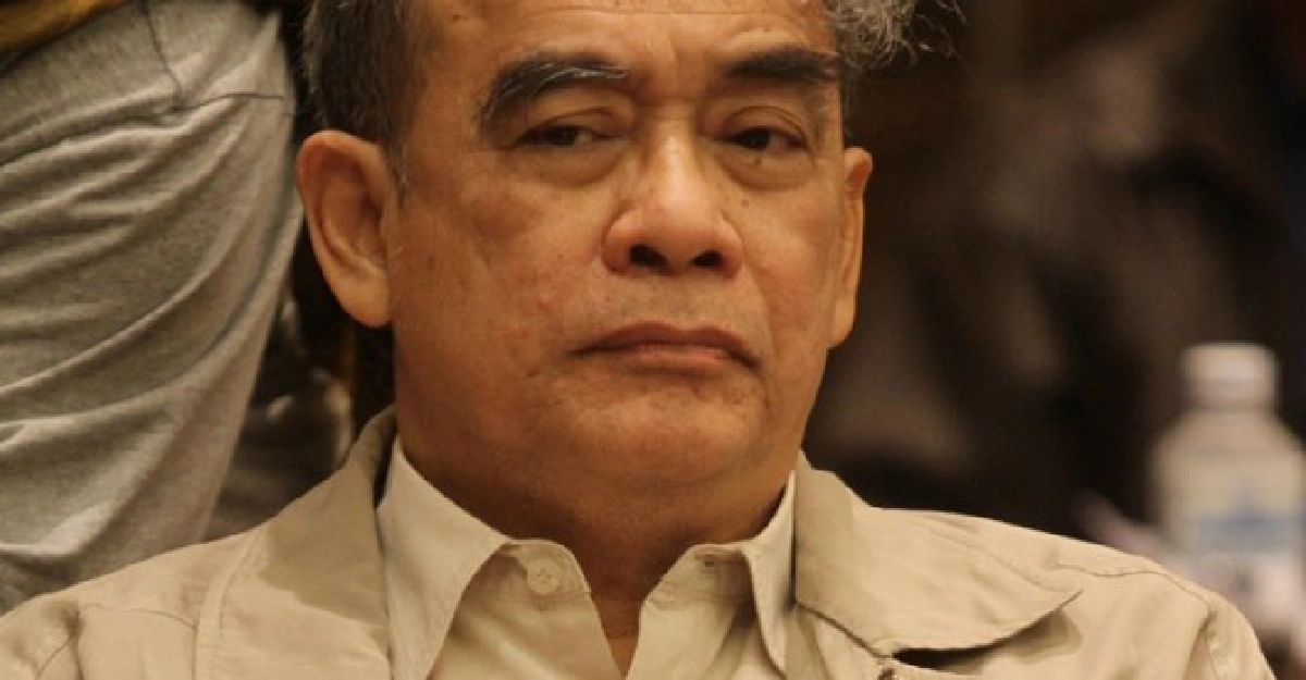'ธีรยุทธ'จี้หยุดนักการเมืองโกหกรายวัน 'ธีรยุทธ'จี้หยุดนักการเมืองโกหกรายวัน