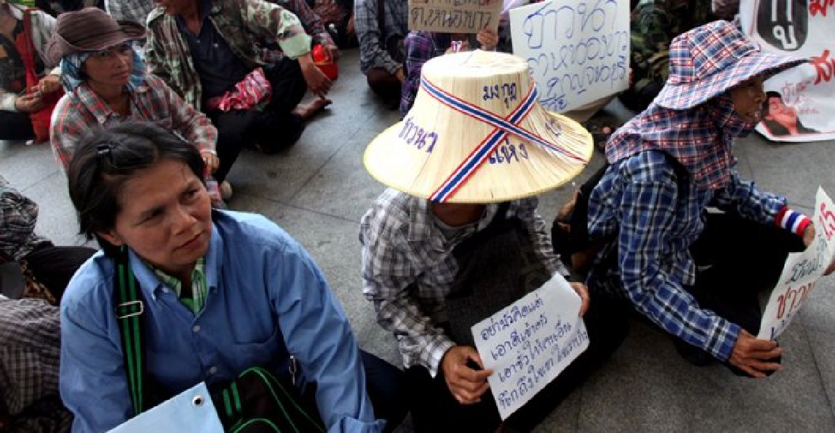 อีกศพ!เซ่นจำนำข้าว'ชาวนา'ผูกคอตาย อีกศพ!เซ่นจำนำข้าว'ชาวนา'ผูกคอตาย