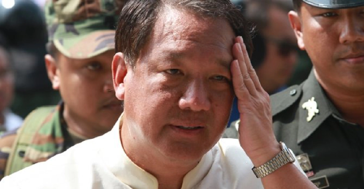 'โต้ง'ลั่นใครใจร้ายกับชาวนามาสู้กัน 'โต้ง'ลั่นใครใจร้ายกับชาวนามาสู้กัน
