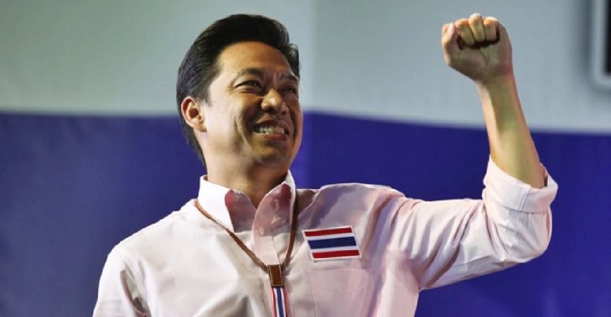 ศาลออกหมายจับ'พุทธิพงษ์'ขวางลต. ศาลออกหมายจับ'พุทธิพงษ์'ขวางลต.