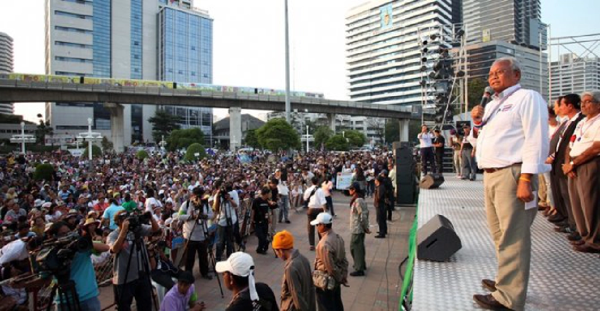 'เวทีลุมพินี'เข้มป้องกันสูงสุด 'เวทีลุมพินี'เข้มป้องกันสูงสุด