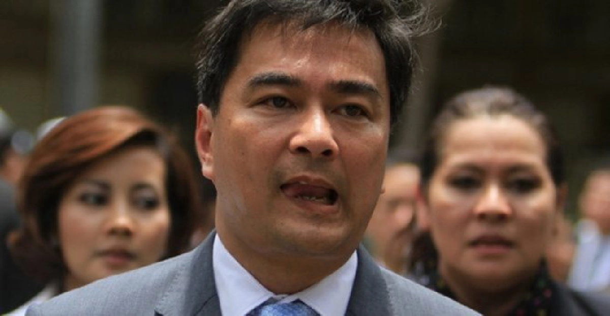 'มาร์ค'ลั่นการเมืองจบไม่ง่าย! 'มาร์ค'ลั่นการเมืองจบไม่ง่าย!