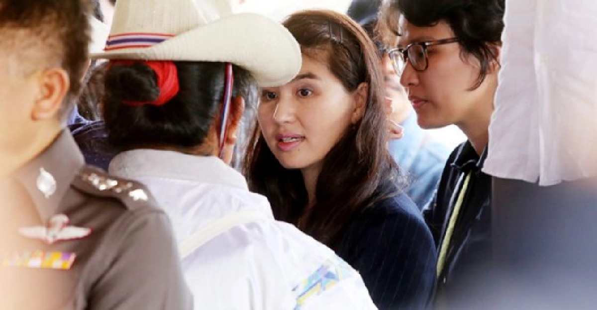 'หมวดเจี๊ยบ'งัดคลิปถูกข่มขืนใจแฉ! 'หมวดเจี๊ยบ'งัดคลิปถูกข่มขืนใจแฉ!