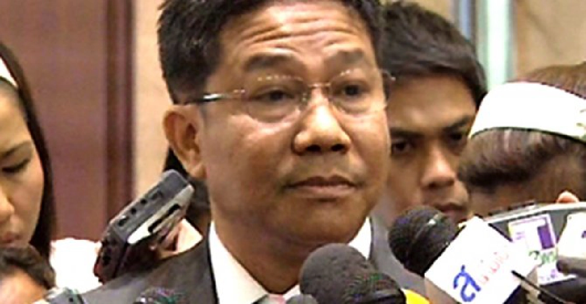 'ทีมกม.พท.'จวก'กกต.'จ้องฟัน'ปู'ทัวร์นกขมิ้น 'ทีมกม.พท.'จวก'กกต.'จ้องฟัน'ปู'ทัวร์นกขมิ้น