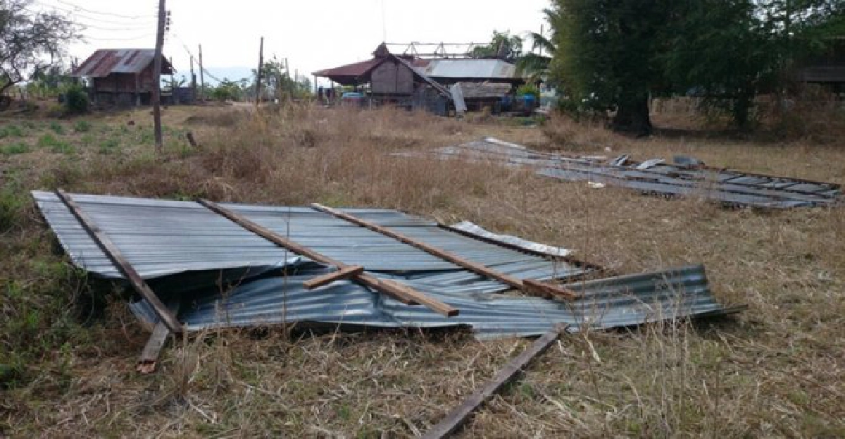 'พายุฤดูร้อน'พัดถล่มโคราช 'พายุฤดูร้อน'พัดถล่มโคราช