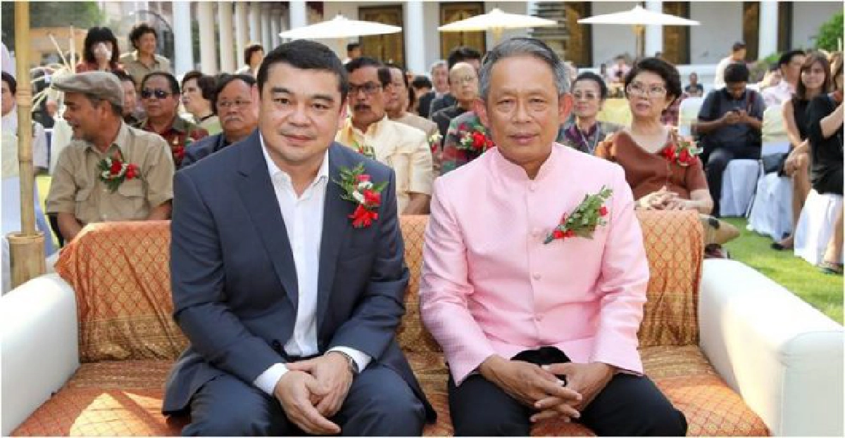 ลัดฟ้าสานต่องานศิลป์ ลัดฟ้าสานต่องานศิลป์