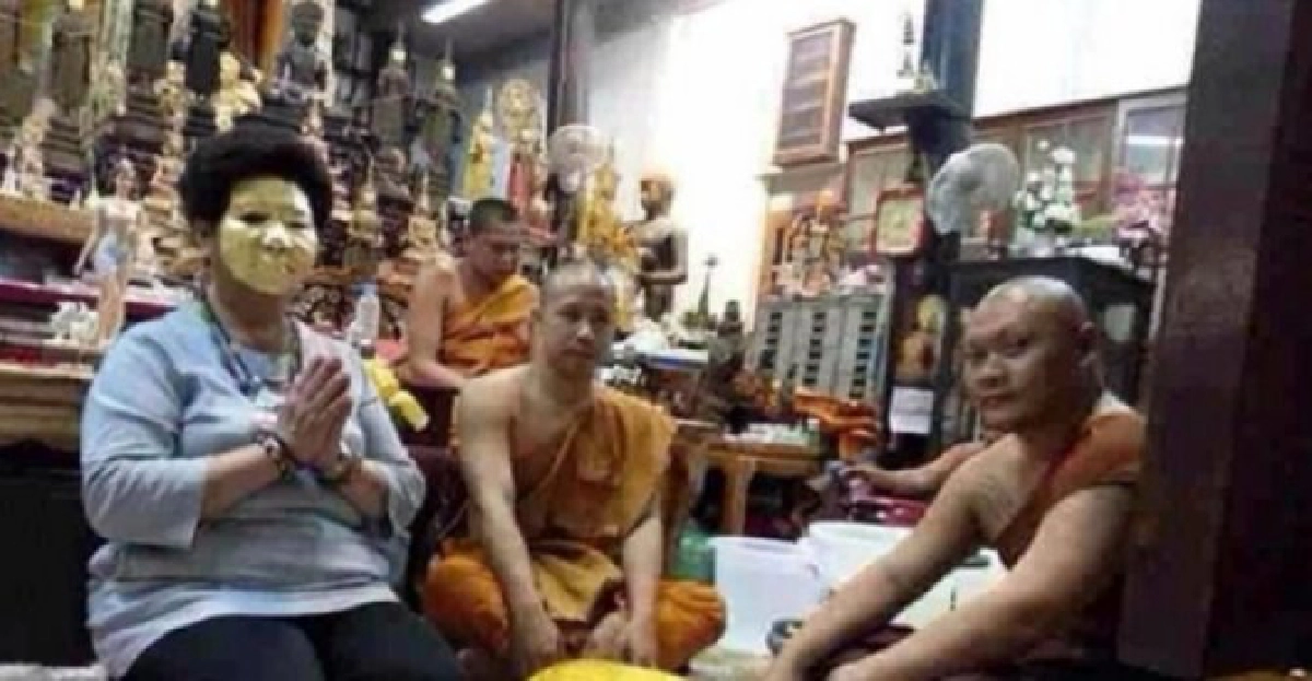 แม่พระครูเจ้าสำนักพุทธิศักดิ์คลินิกแทบลมจับ แม่พระครูเจ้าสำนักพุทธิศักดิ์คลินิกแทบลมจับ