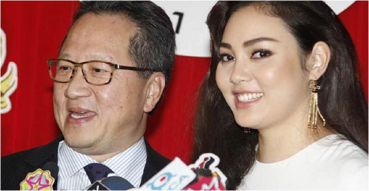 'ตั๊ก-เจ้าสัว'โต้ห้ามแม่เจอ 'ข้าวหอม' 'ตั๊ก-เจ้าสัว'โต้ห้ามแม่เจอ 'ข้าวหอม'