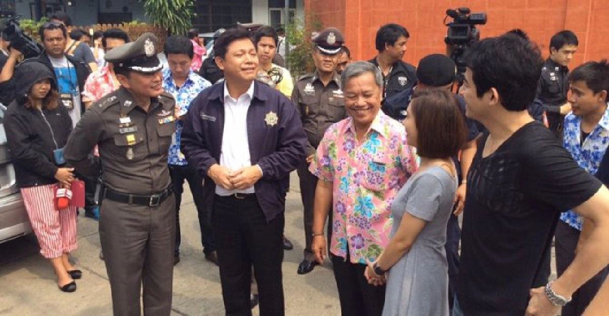 'พงศพัศ'ตรวจเยี่ยมโครงการฝากบ้านไว้กับตร. 'พงศพัศ'ตรวจเยี่ยมโครงการฝากบ้านไว้กับตร.