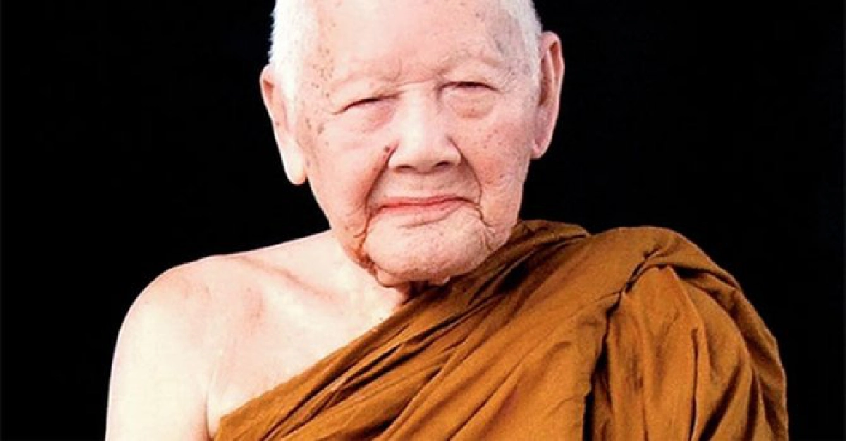 แพทย์จุฬาฯรับ'หลวงปู่จันทร์ศรี'รักษาด่วน