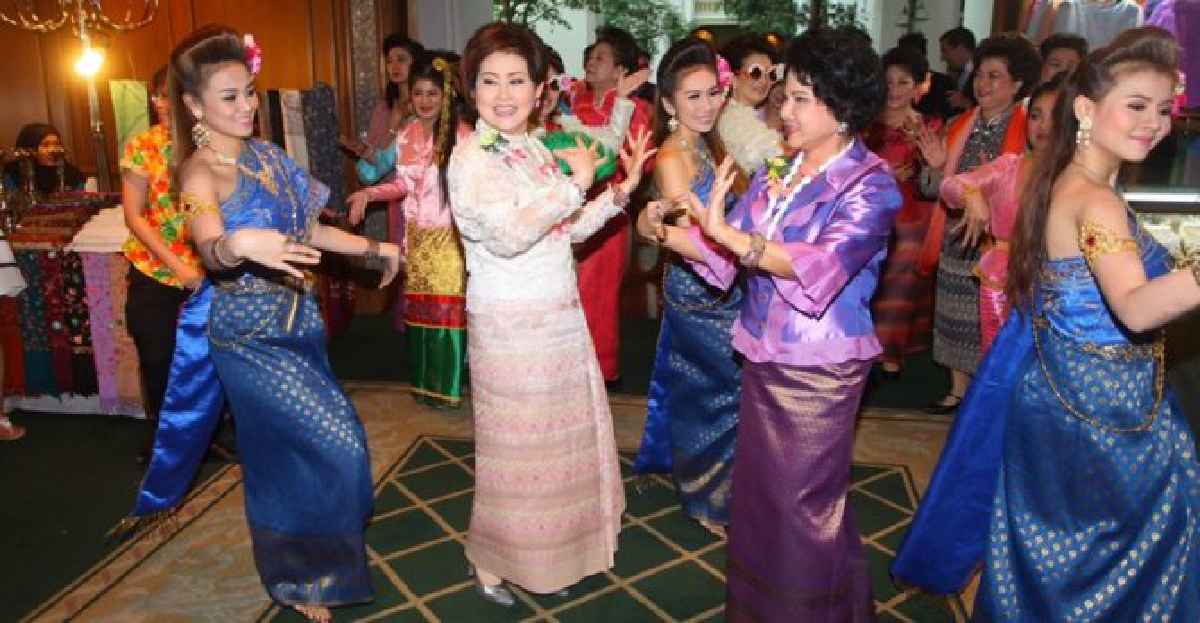 รักลูก รักสังคม เชิดชู 'แม่ดีเด่น' รักลูก รักสังคม เชิดชู 'แม่ดีเด่น'