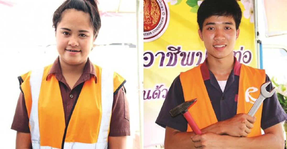 อาชีวะจิตอาสาช่วยขับขี่ปลอดภัยช่วงเทศกาล อาชีวะจิตอาสาช่วยขับขี่ปลอดภัยช่วงเทศกาล