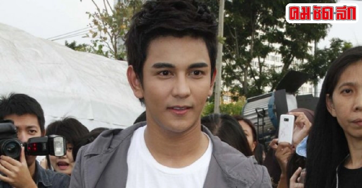 เม้าท์นอกจอ : พฤ.15พค.57 เม้าท์นอกจอ : พฤ.15พค.57