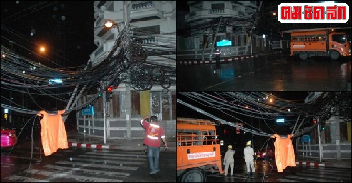 รถเทรลเลอร์เกี่ยวสายไฟล้ม3ต้นใกล้แยกหลังสวน