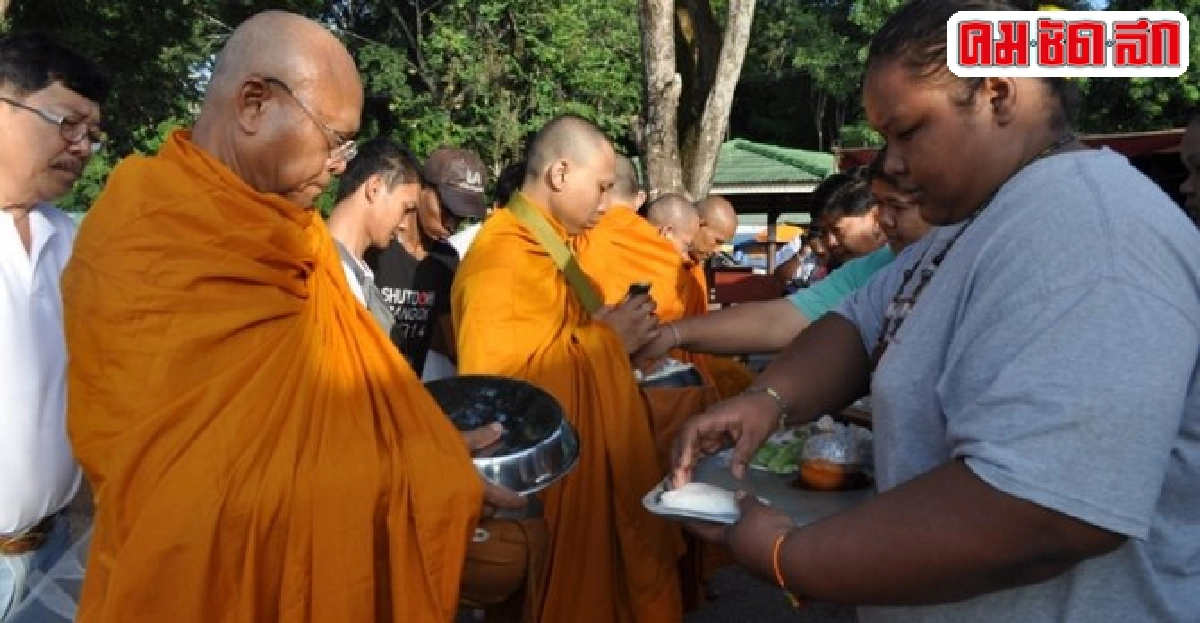 พระสุเทพขอเว้นวรรคงดพูดการเมือง พระสุเทพขอเว้นวรรคงดพูดการเมือง