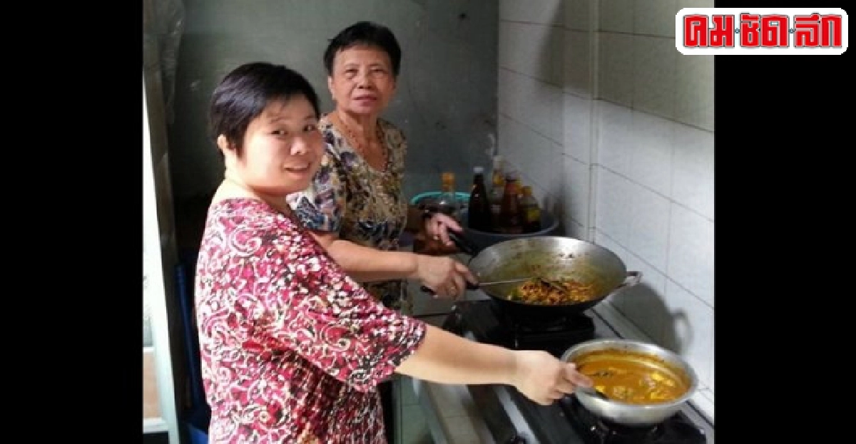 ครัวลอยฟ้า : คั่วกลิ้งไก่ ครัวลอยฟ้า : คั่วกลิ้งไก่