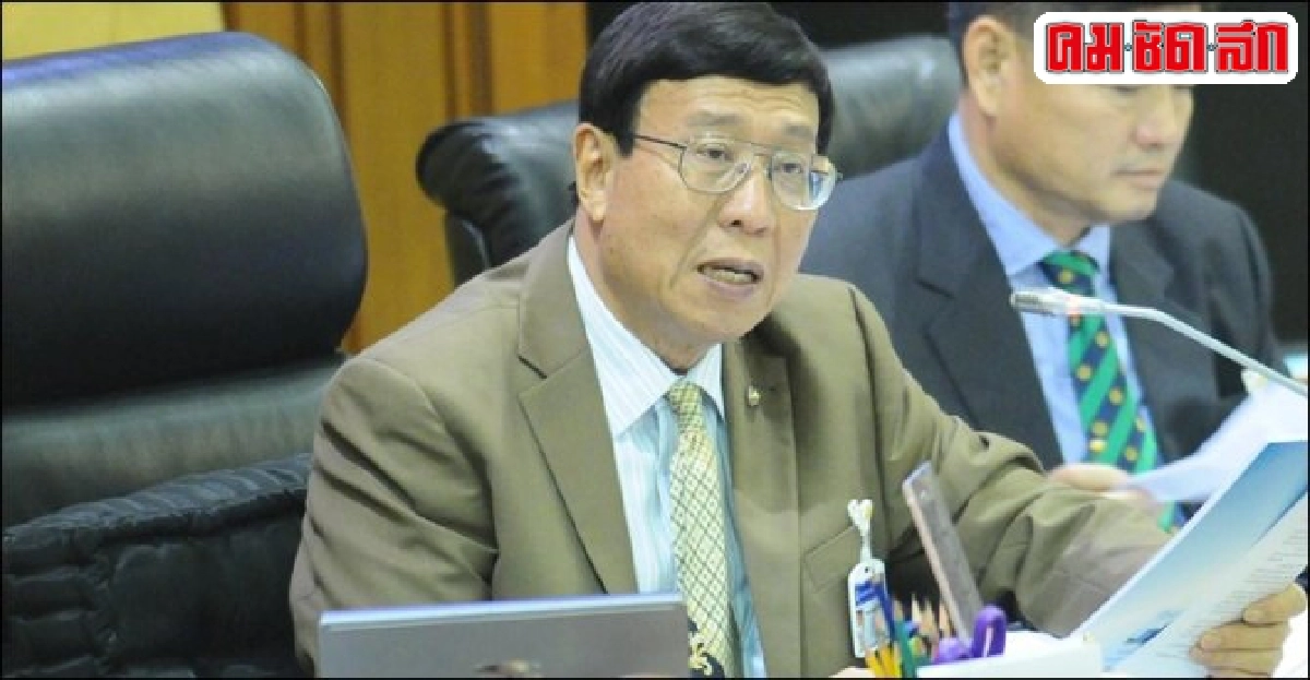 พรเพชรกำชับสมาชิกอย่าขาดประชุม พรเพชรกำชับสมาชิกอย่าขาดประชุม
