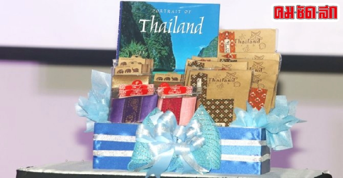 เมญ่าพกความมั่นเกินร้อยชิงมิสเวิลด์