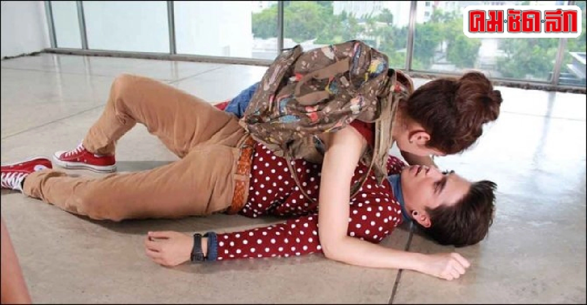 บอมบ์-ริชชี่ช่วยกันลุ้นอเล็กซ์สารภาพรักแพร บอมบ์-ริชชี่ช่วยกันลุ้นอเล็กซ์สารภาพรักแพร