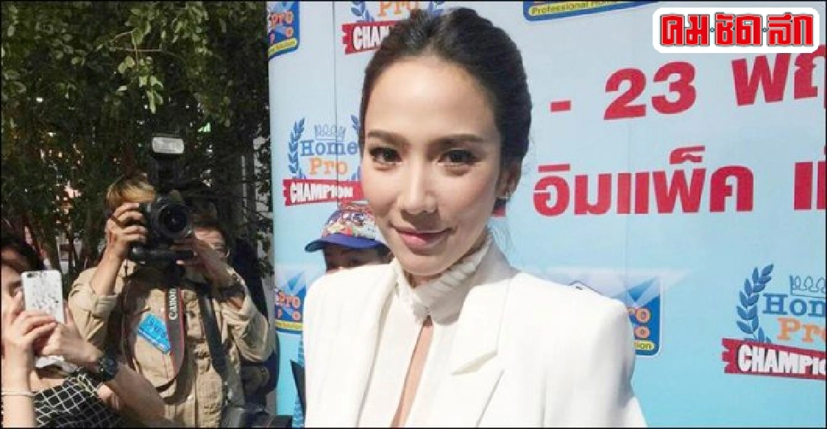 อั้มเผยวันเกิดปีนี้แอบเหงา
อั้มเผยวันเกิดปีนี้แอบเหงา