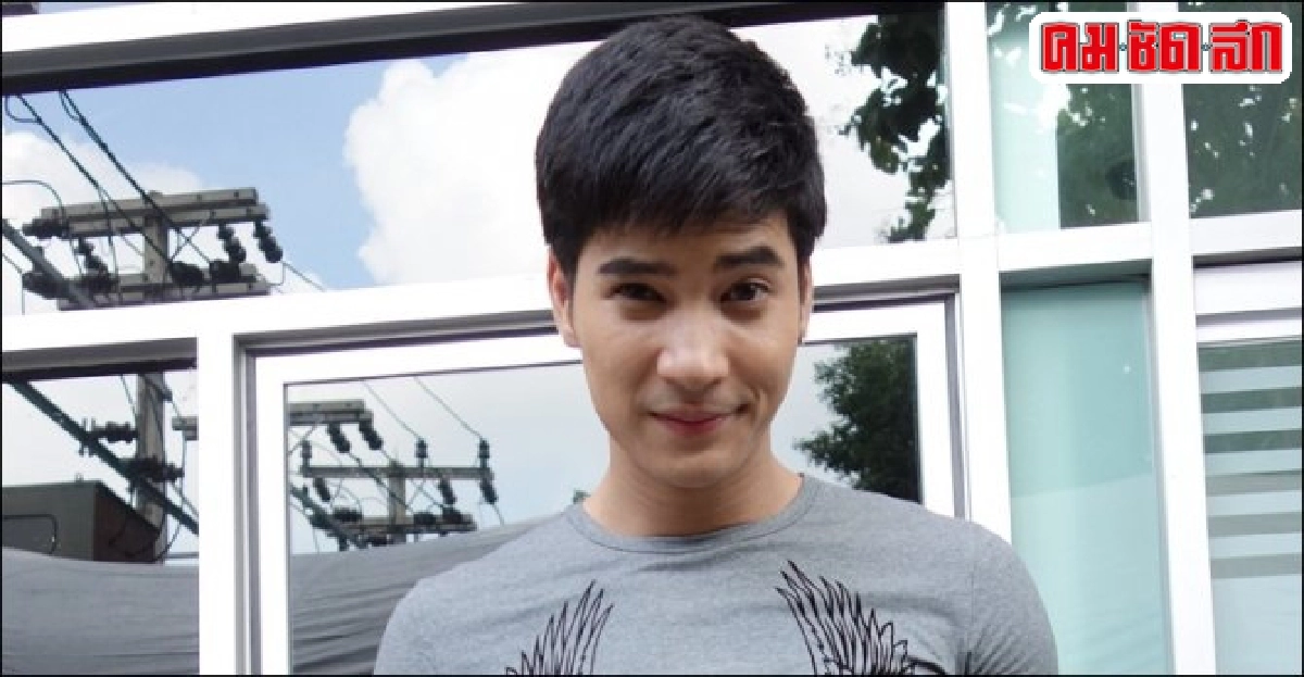 ไมค์รับยอดคนตามในไอจีน้อยลงรูปโชว์ซิกแพ็กเรียกแขก ไมค์รับยอดคนตามในไอจีน้อยลงรูปโชว์ซิกแพ็กเรียกแขก