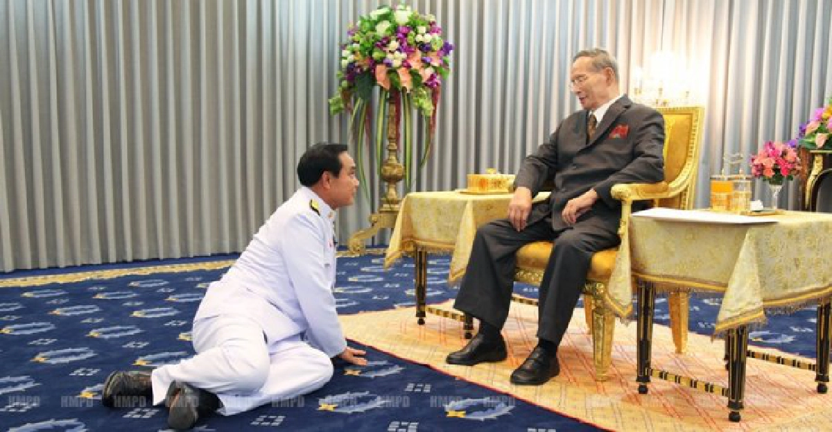 นายกฯนำ2รมต.ใหม่เข้าเฝ้าฯถวายสัตย์ฯ นายกฯนำ2รมต.ใหม่เข้าเฝ้าฯถวายสัตย์ฯ