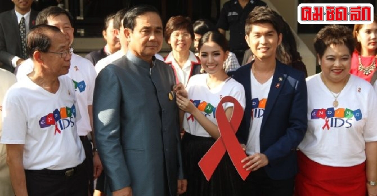 นายกฯนำ2รมต.ใหม่ประเดิมถกครม. นายกฯนำ2รมต.ใหม่ประเดิมถกครม.