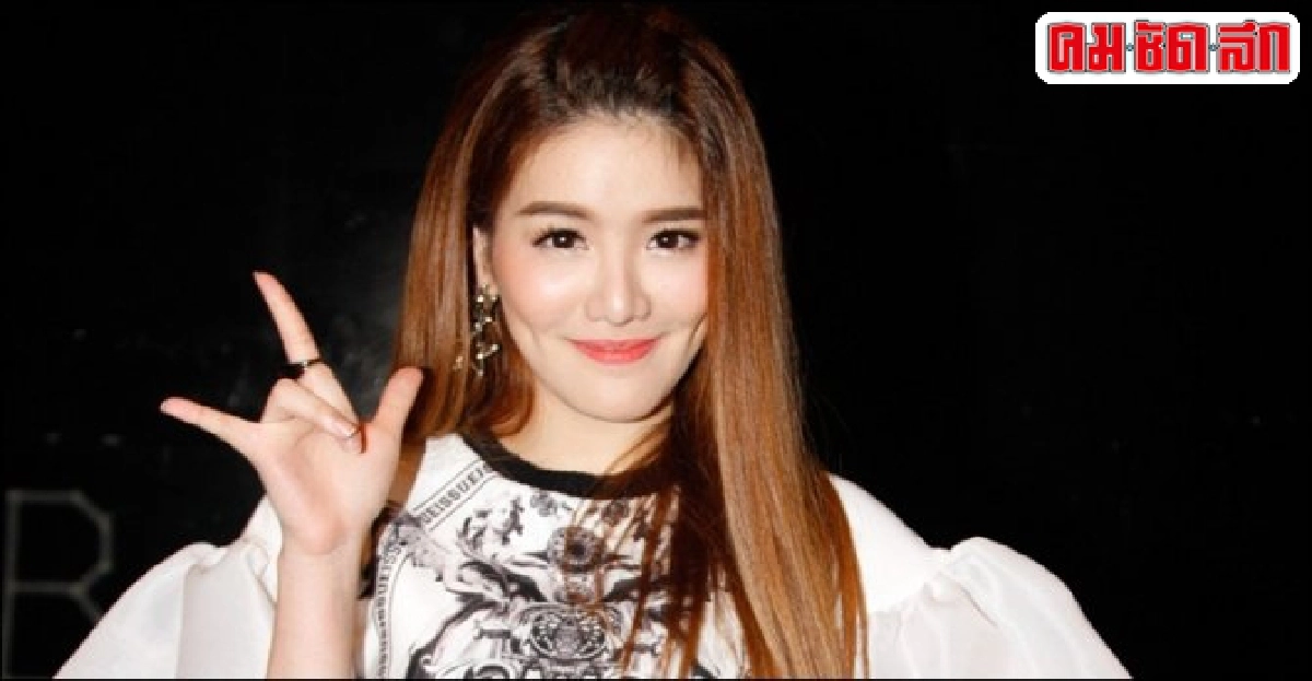 แกรนด์วางอัคพี่ชายคนสนิท แกรนด์วางอัคพี่ชายคนสนิท