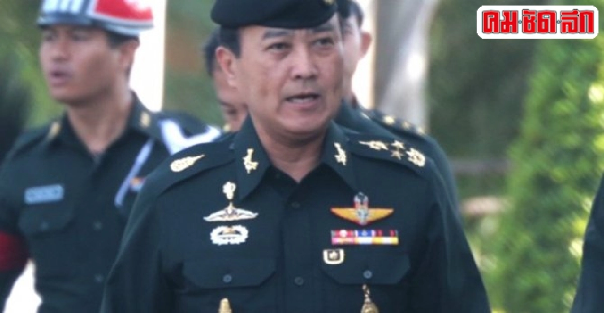 ผบ.ทบ.รับฟังบิ๊กจิ๋วเตือนมีปฏิวัติซ้อน ผบ.ทบ.รับฟังบิ๊กจิ๋วเตือนมีปฏิวัติซ้อน