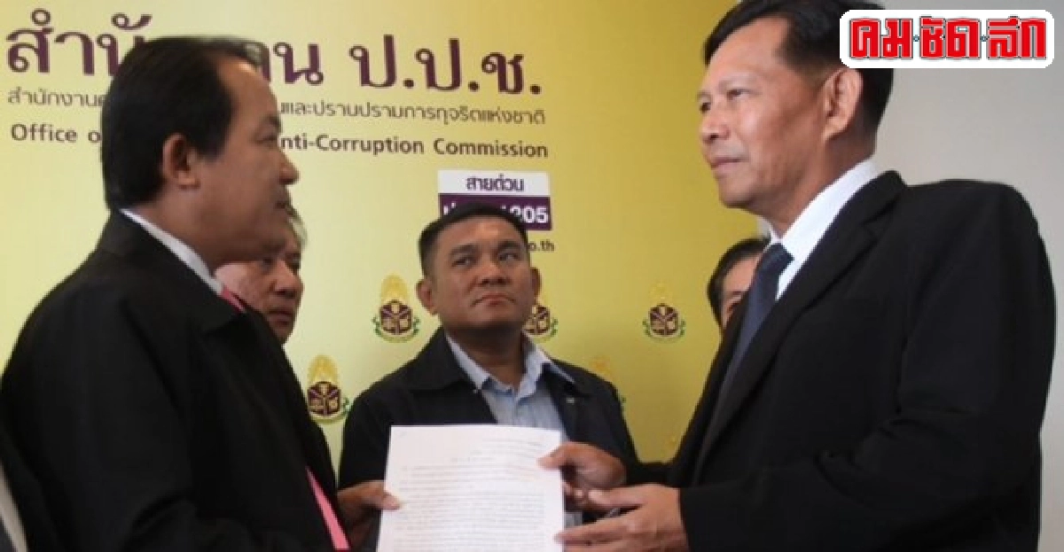 'ศรีสุวรรณ'ร้องป.ป.ช.ไต่สวนสนช. 'ศรีสุวรรณ'ร้องป.ป.ช.ไต่สวนสนช.