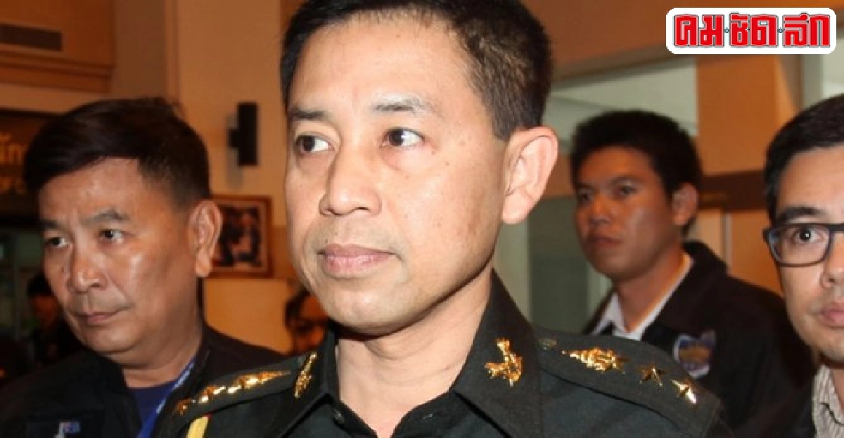 สรรเสริญชมตร.-ทหารจับมือบึ้มศาลเร็ว สรรเสริญชมตร.-ทหารจับมือบึ้มศาลเร็ว