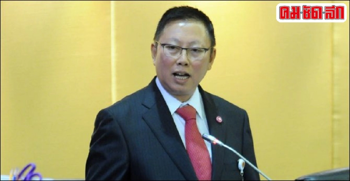 บวรศักดิ์สั่งแจงหลังพท.ติงบทบัญญัติร่างรธน.ใหม่ 