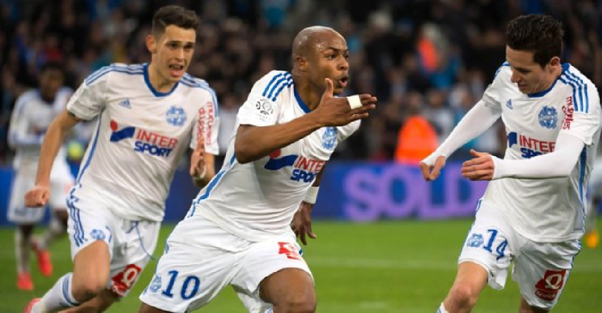 สาลิกาเจรจาดึงตัว'อายิว' สาลิกาเจรจาดึงตัว'อายิว'