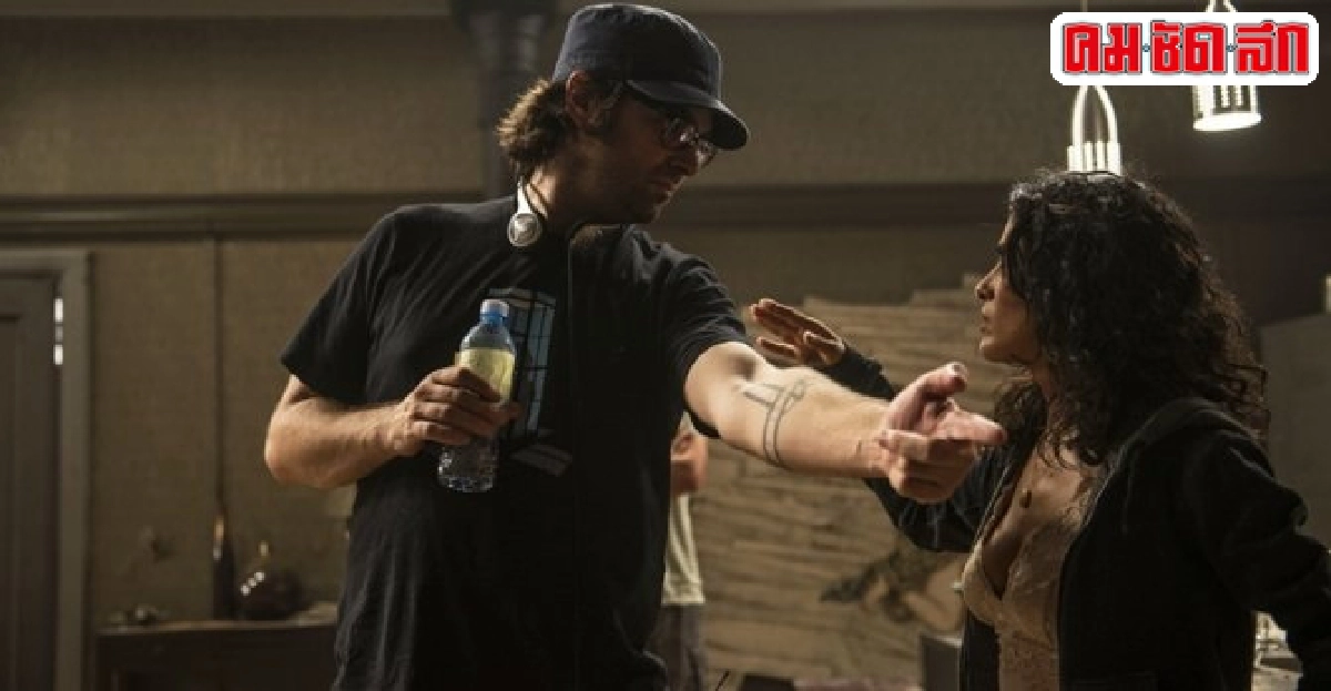 พบกับซัลมา ฮาเยคกับมาดสาวคลั่งในEverly พบกับซัลมา ฮาเยคกับมาดสาวคลั่งในEverly