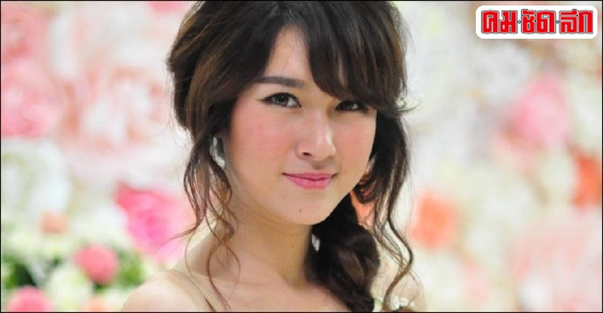 เม้าท์นอกจอ:ส.4เมย.58 เม้าท์นอกจอ:ส.4เมย.58