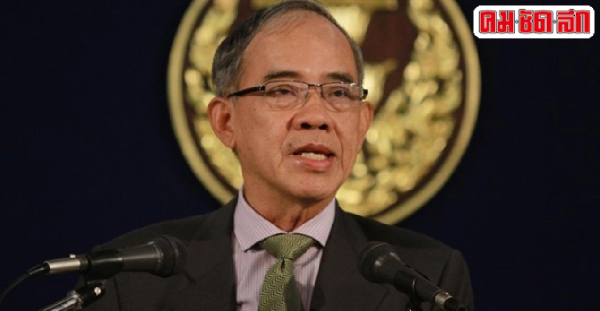 'เลิศรัตน์'ปัดตอบแก้ระบบเลือกตั้ง 'เลิศรัตน์'ปัดตอบแก้ระบบเลือกตั้ง