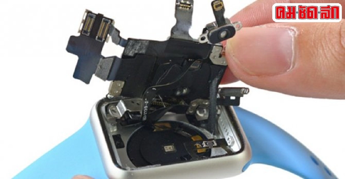 แกะกล่อง'Apple Watch'ออกมาแล้วก็ต้องบอกกันตรงๆว่า'น่าเมิน' แกะกล่อง'Apple Watch'ออกมาแล้วก็ต้องบอกกันตรงๆว่า'น่าเมิน'